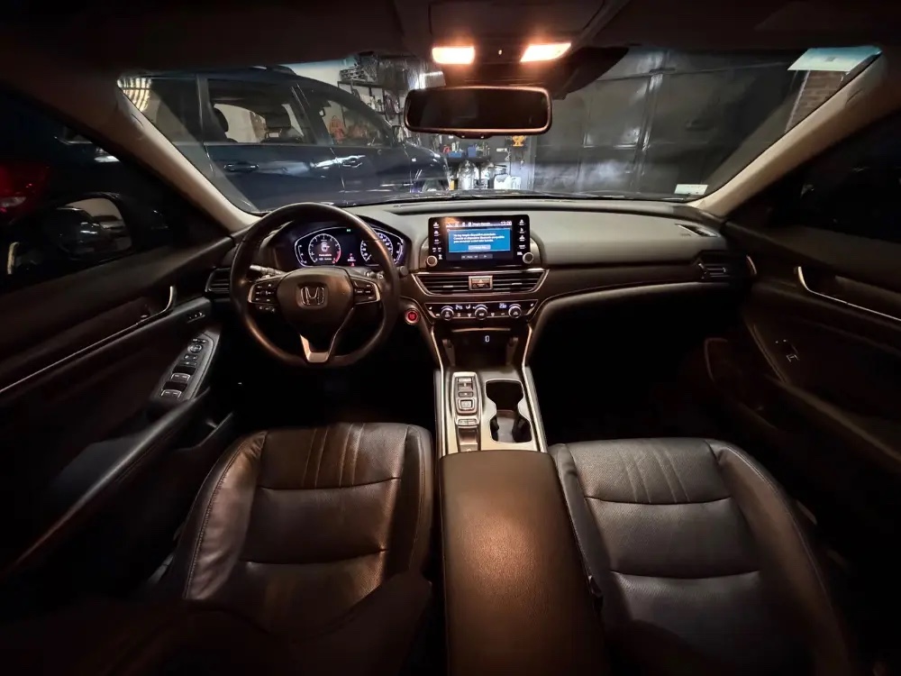 Honda Accord Ext 2.0 turbo 252cv — foto 8